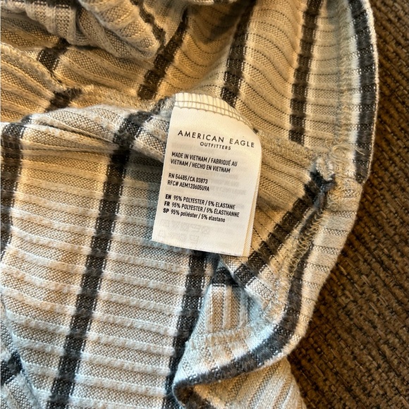 AE Plush V-Neck Sweater - Picture 3 of 4